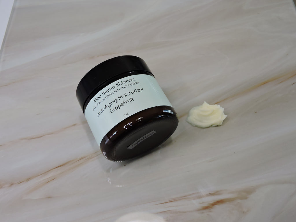 Moo Bueno Anti-Aging Moisturizer Grapefruit texture